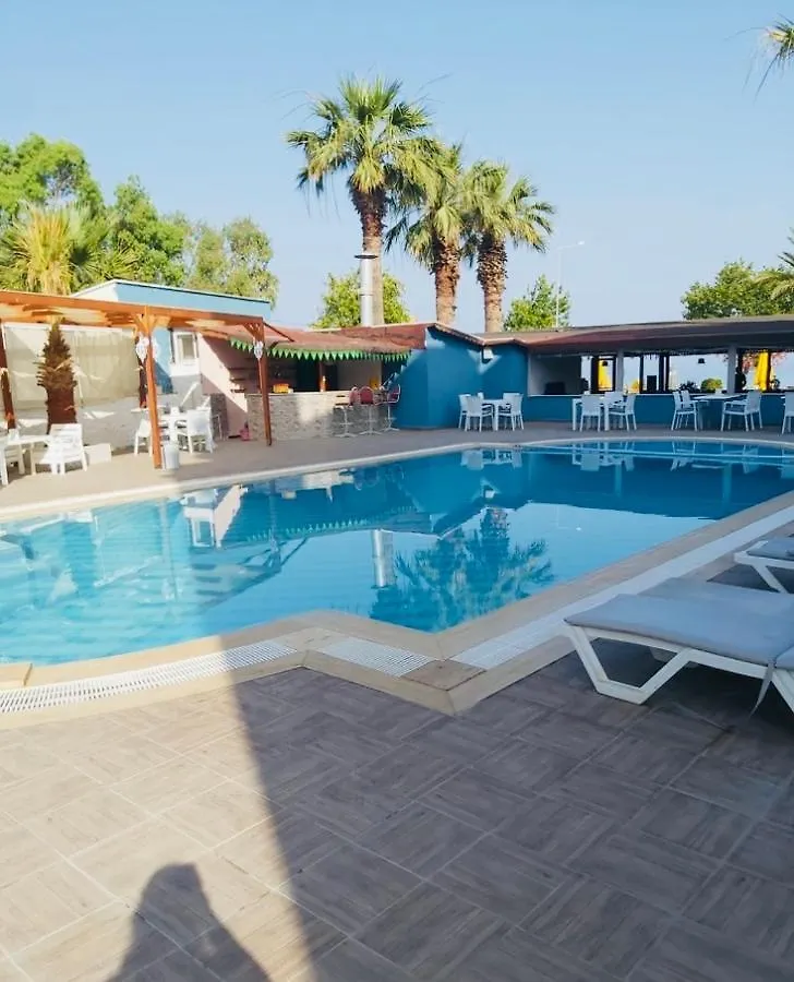 Holiday Hotel 쿠사다시